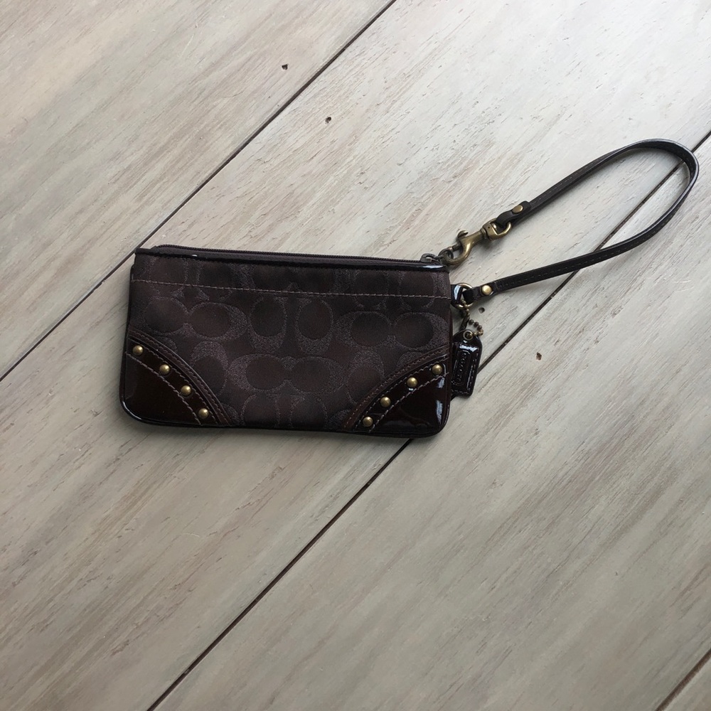 Vintage 90’s Coach Wristlet